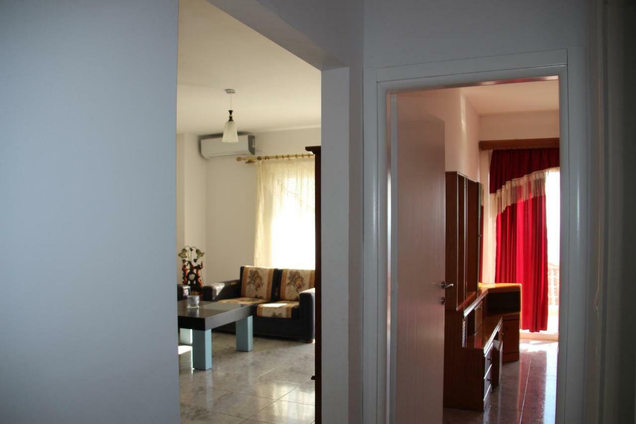 Alfredo Apartments Sarandë エクステリア 写真